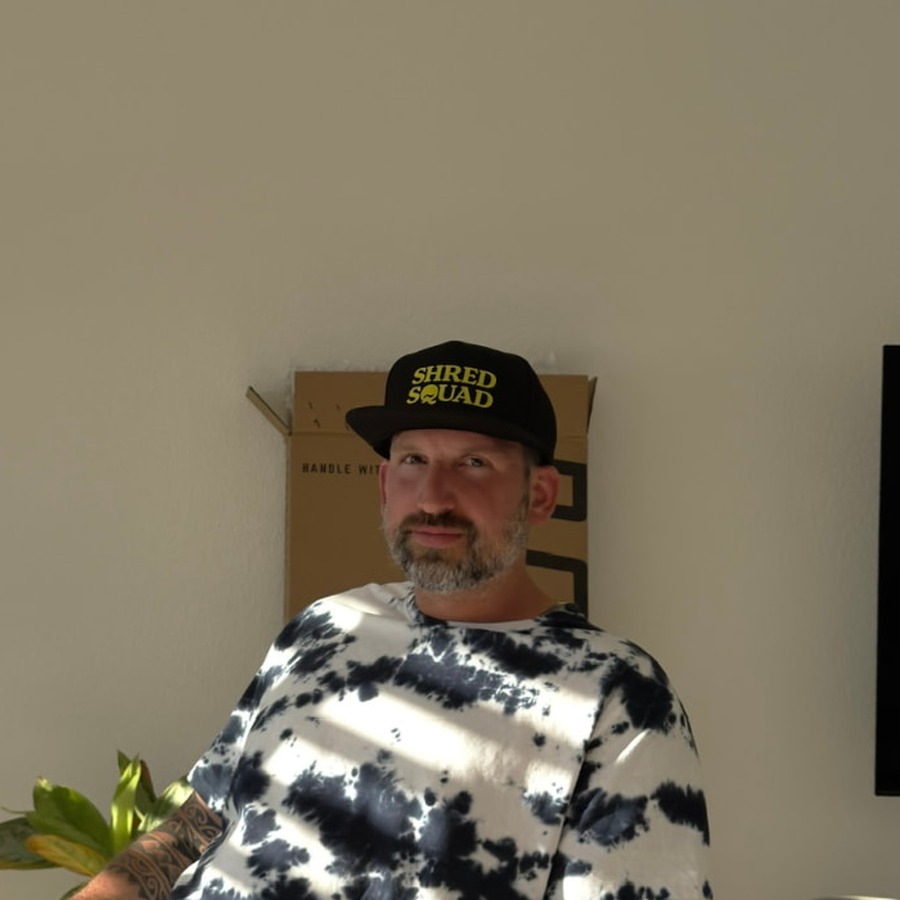 SHRED CAP